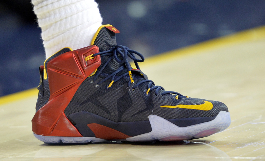 lebron james shoes blue and yellow