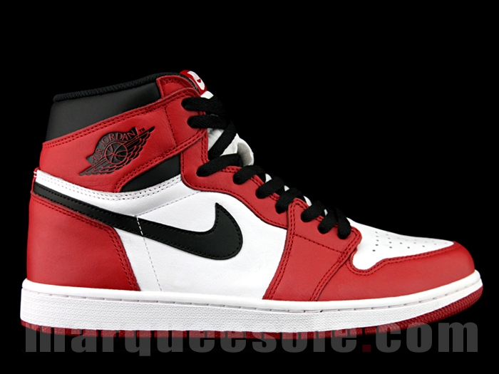 Chicago' Air Jordan 1s with Nike Air 