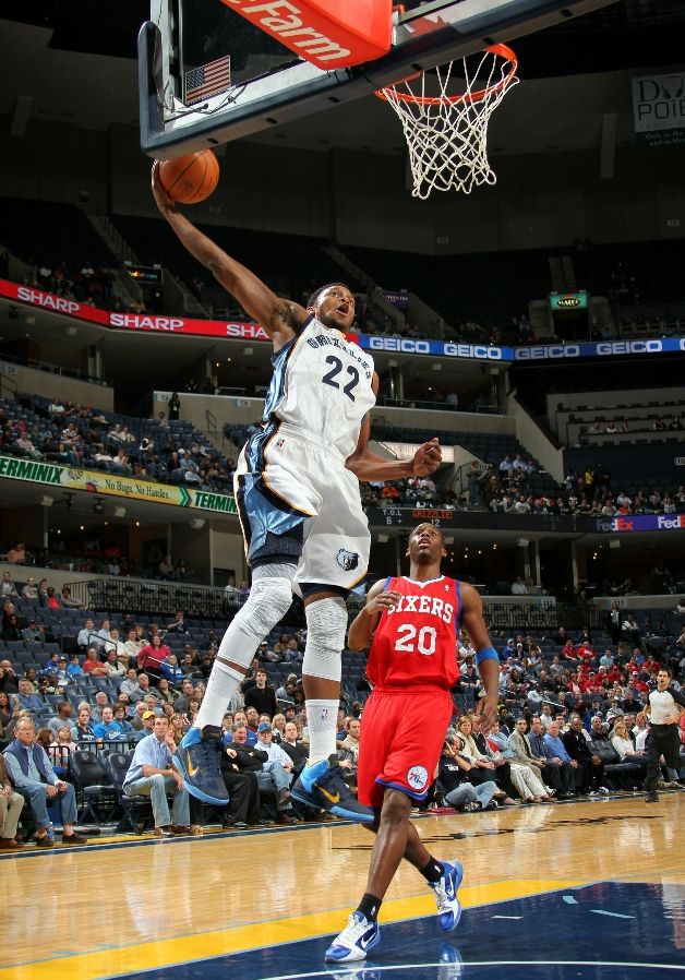 Rudy Gay wearing the Nike Zoom Hyperfuse