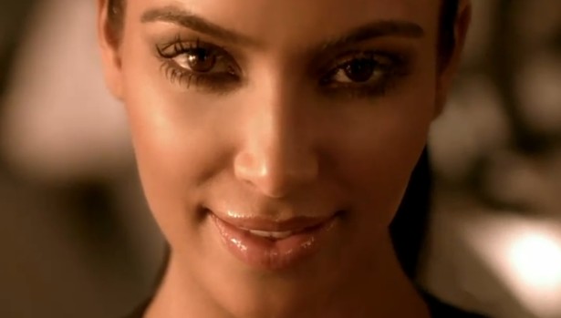 Video: Kim Kardashian For Skechers - "Break Up 2 Shape Up"