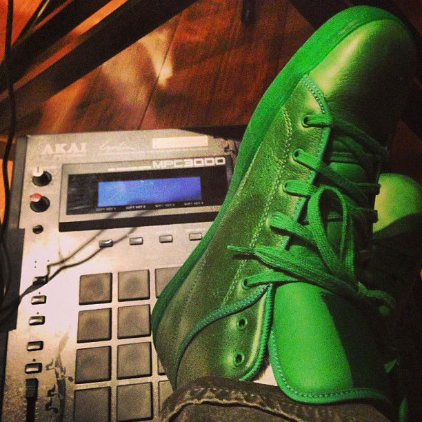 Tyga x Reebok Classics T-Raww Green (2)