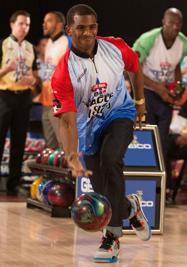 Chris Paul Wears Air Jordan IV 4 Grey Blue Red Pop Art (6)