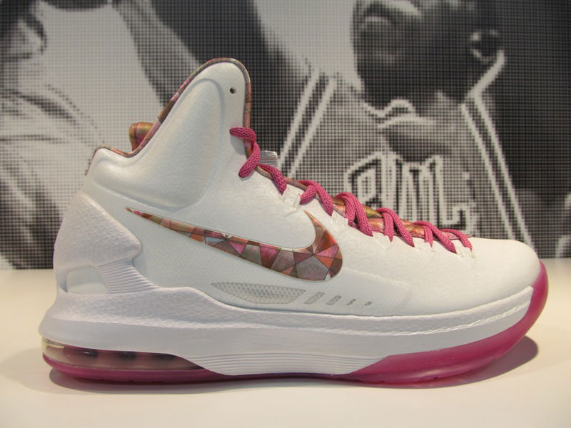 Nike KD V - Aunt Pearl | Sole Collector