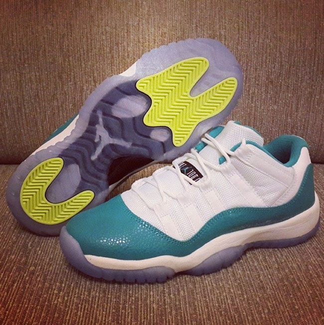 Jordan 11 hot sale low aqua