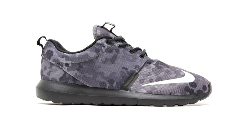 Nike Roshe Run NM FB 'Grey Camo'