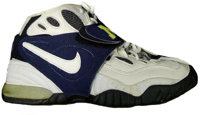 1997 nike basketball shoes 