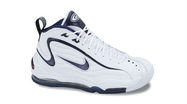 Sneaker Watch: Most Memorable College Basketball Sneakers