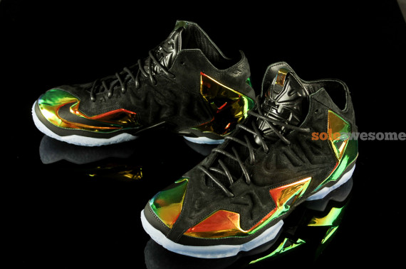 Nike LeBron XI EXT - King's Crown | Sole Collector