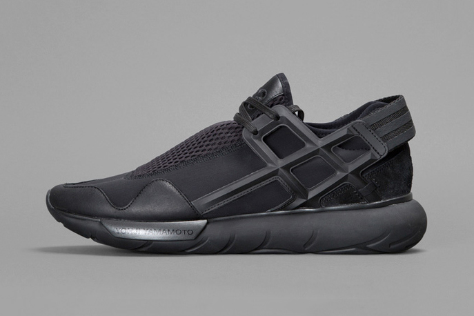 adidas Y 3 Qasa Racer in Triple Black That Kanye Will Probably Be