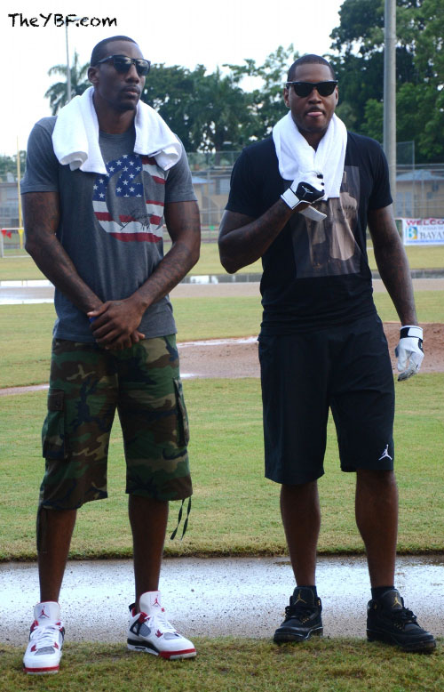 Carmelo Anthony wearing Air Jordan III 3 Black History Month; Amar'e Stoudemire wearing Air Jordan IV 4 Fire Red