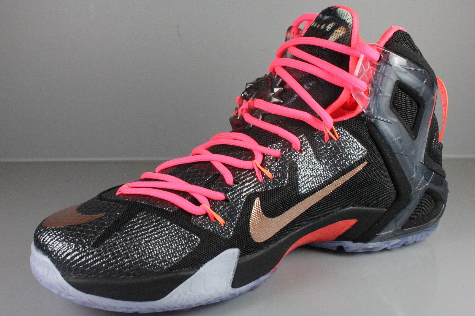 nike lebron 12 rose