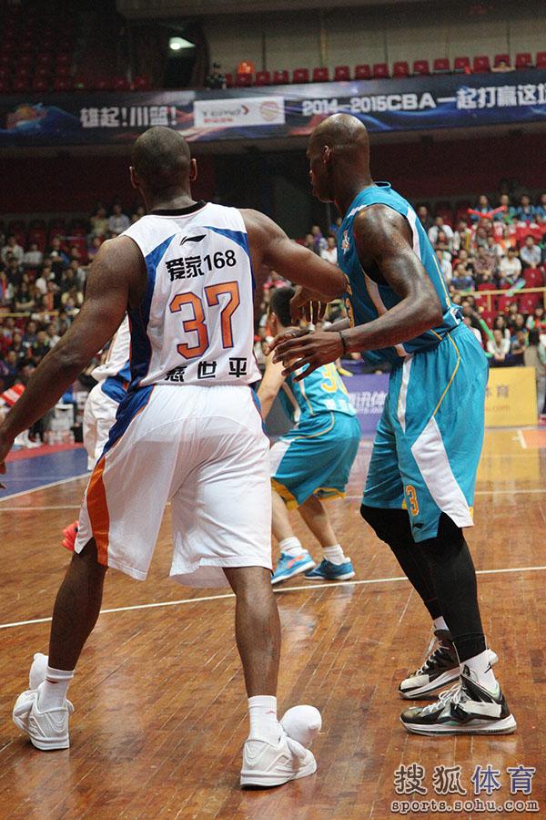 Metta World Peace is Actually Playing in His Panda Sneakers