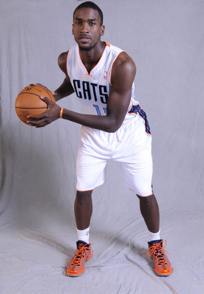 Michael Kidd-Gilchrist wearing Jordan Aero Mania PE