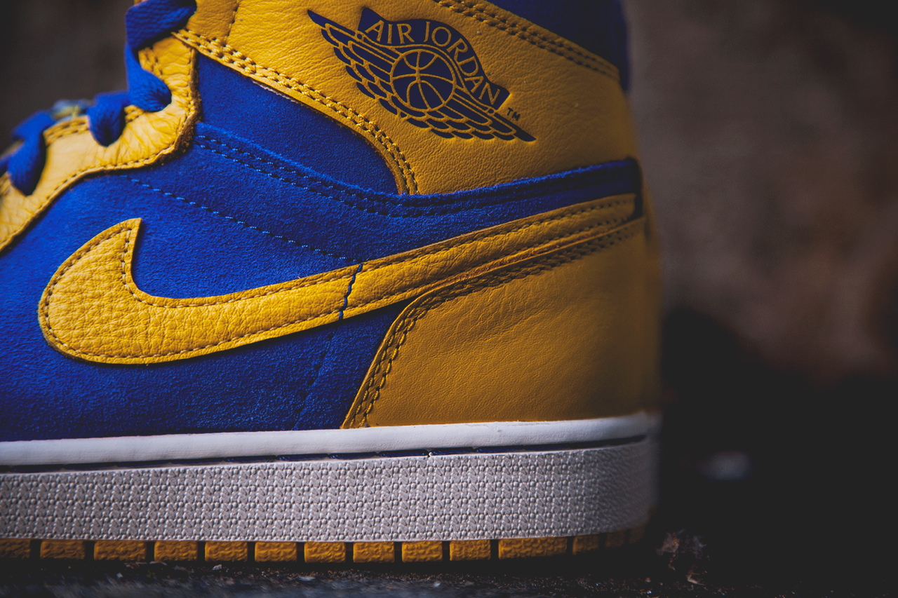 Air Jordan 1 Retro OG Laney swoosh detail