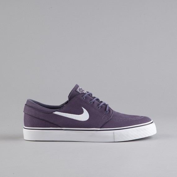 Nike sb sale janoski purple