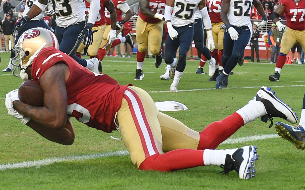 Michael Crabtree Wears Air Jordan 11 Low PE Cleats