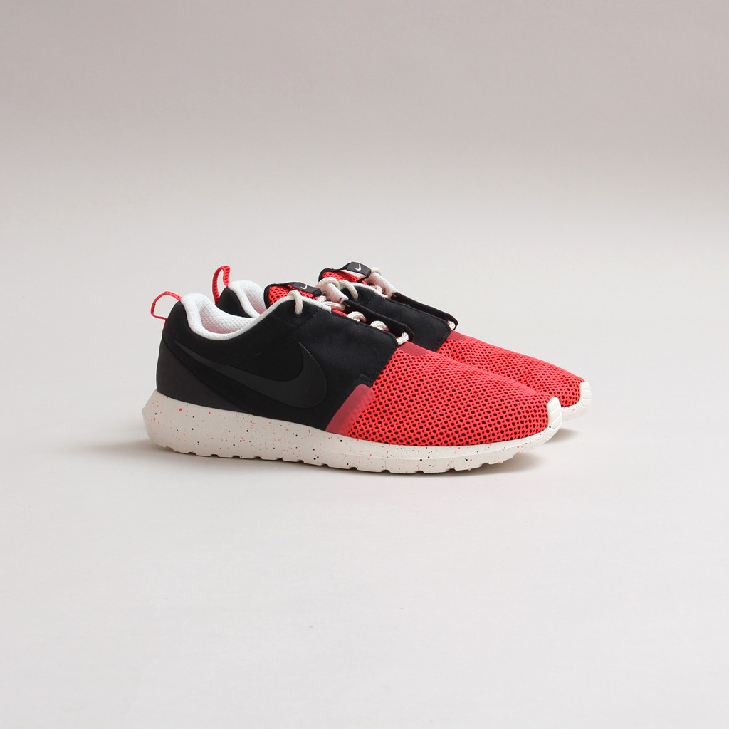 Nike Roshe Run NM BR Black Pine Complex