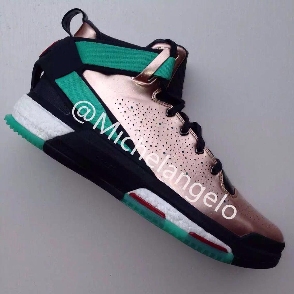 Christmas' adidas D Rose 6 Boost 