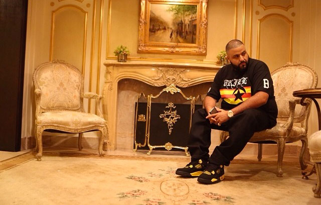 DJ Khaled wearing Air Jordan IV 4 Thunder