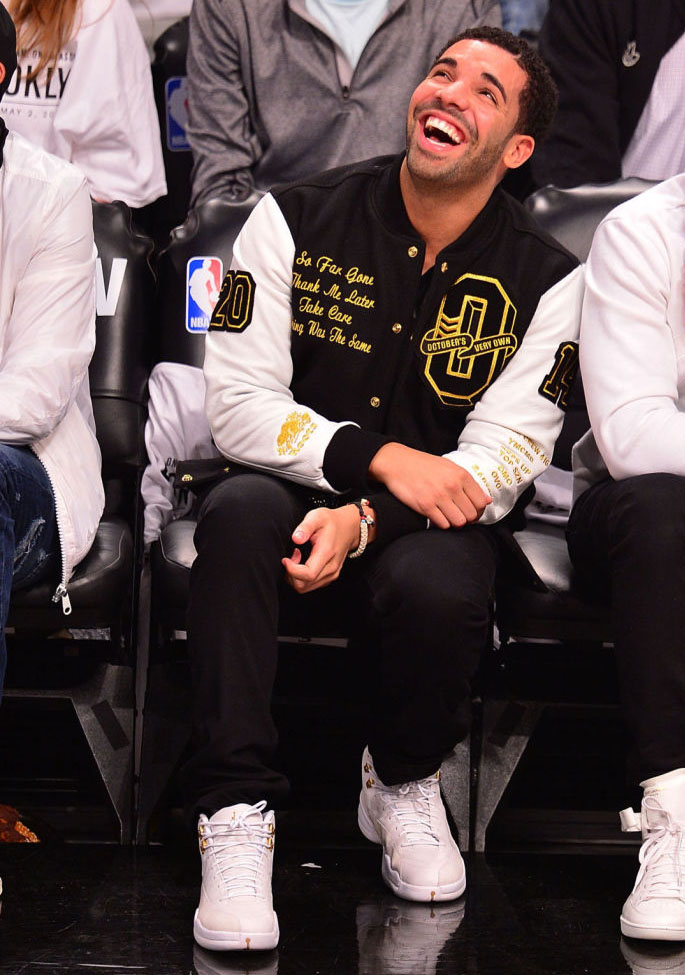 drake wearing ovo jordans