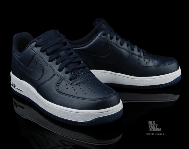 Nike Air Force 1 LE - Obsidian/Obsidian-White | Sole Collector