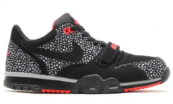 Nike Air Trainer 1 Low ST - Black Safari Sole Collector