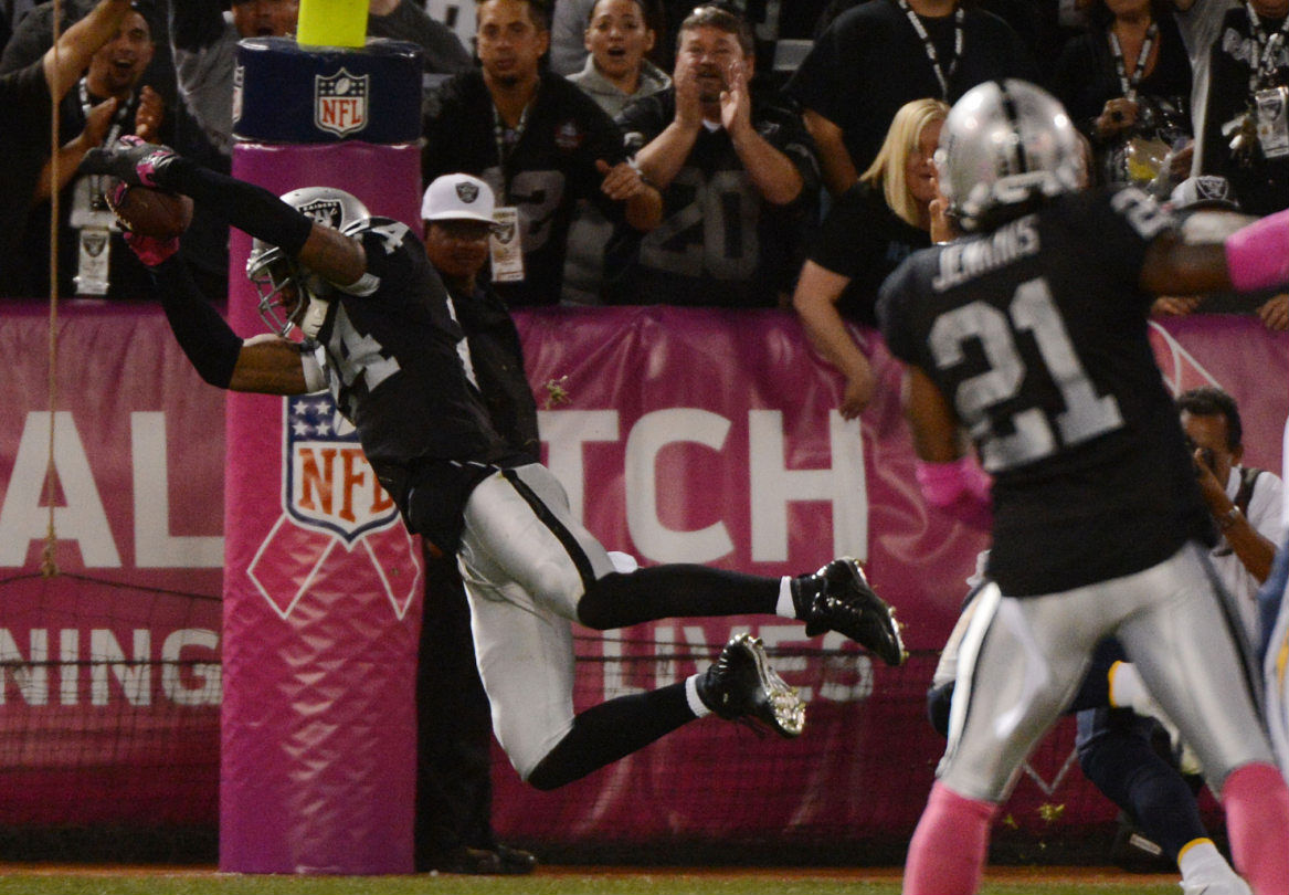 Charles Woodson Wears Air Jordan 12 XII Low Oakland Raiders PE Cleats (3)