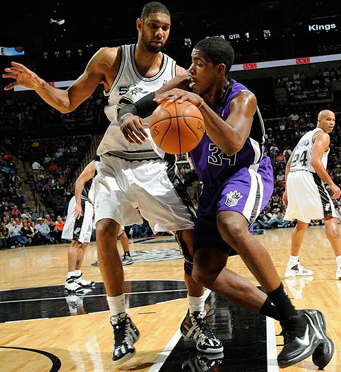 Tim duncan basketball store shoes