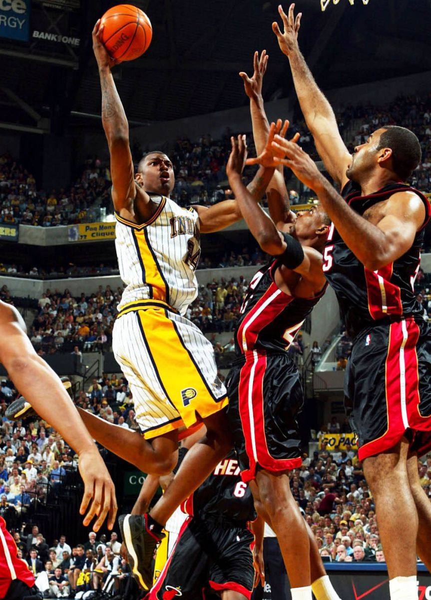 Flashback // Best Shoes Worn With the Original Indiana Pacers Pinstripe  Uniform