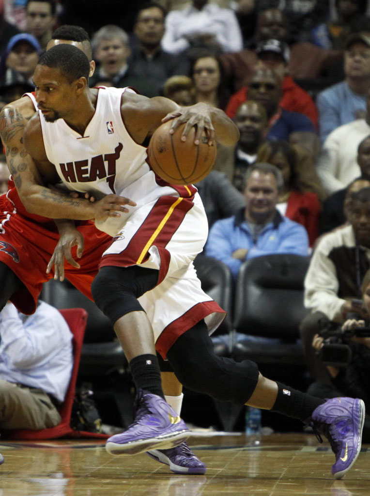 Chris Bosh Wears 'BHM' Nike Air Max Hyperposite (2)