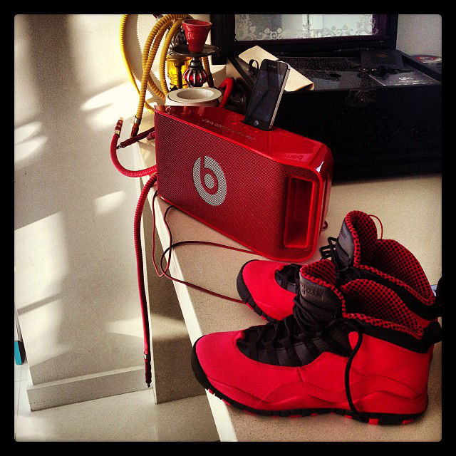 Teyana Taylor Wears Air Jordan 10 X Fusion Red (4)