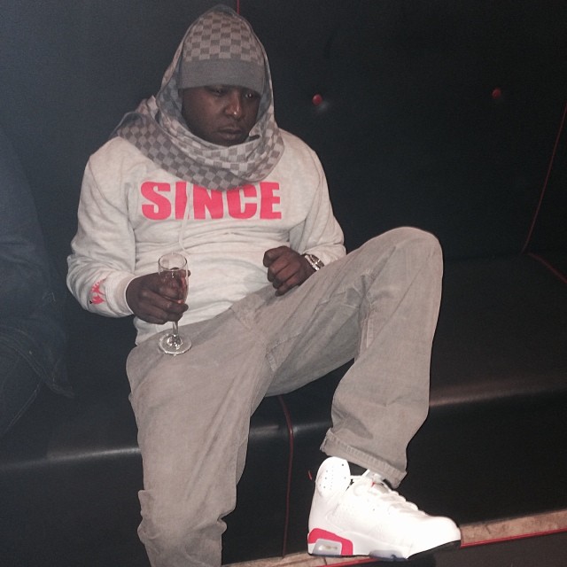 Jadakiss wearing Air Jordan 6 Retro White/Infrared