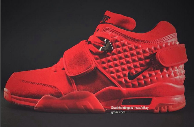 red october trainers