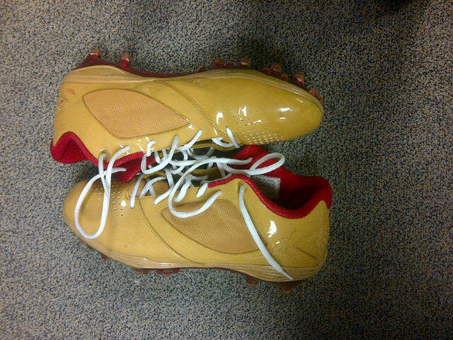 gold jordan football cleats