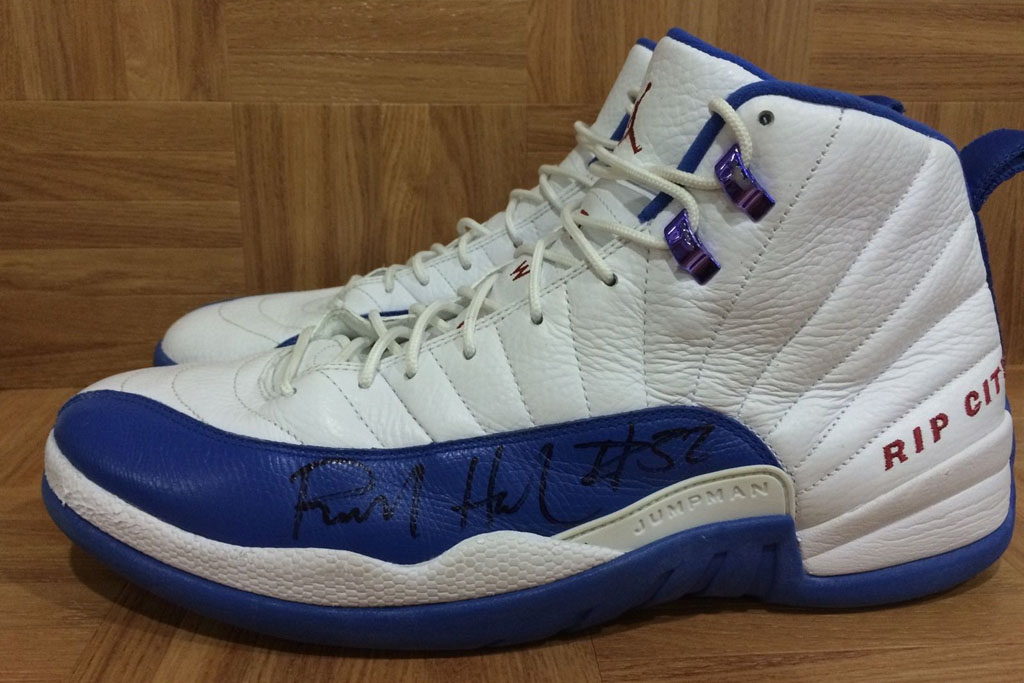 Rip Hamilton's White/Blue Detroit Pistons Air Jordan XII 12 Home PE (1)