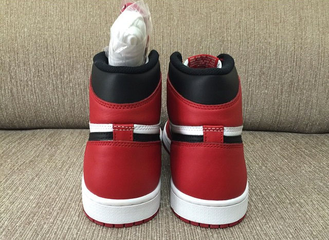 Air Jordan I 1 Retro High OG Chicago Bulls 555088-101 (4)