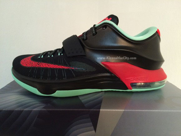 Release Date: Nike KD 7 'Bad Apple 