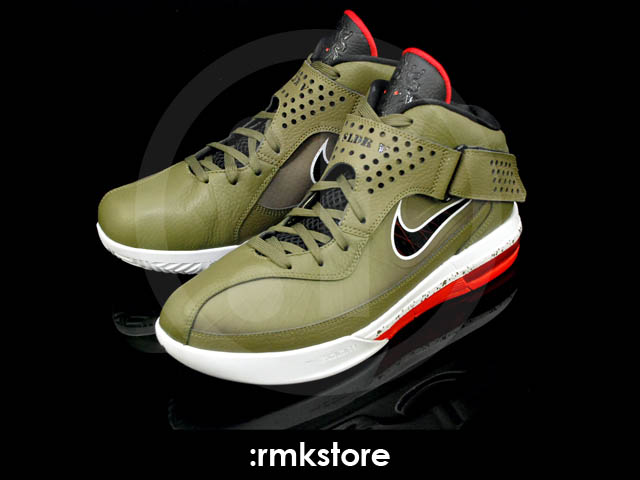 Lebron deals soldier 5