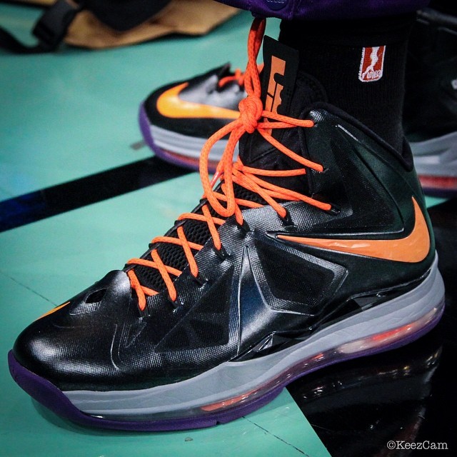 Diana Taurasi wearing Nike LeBron X 10 Phoenix Mercury Black PE