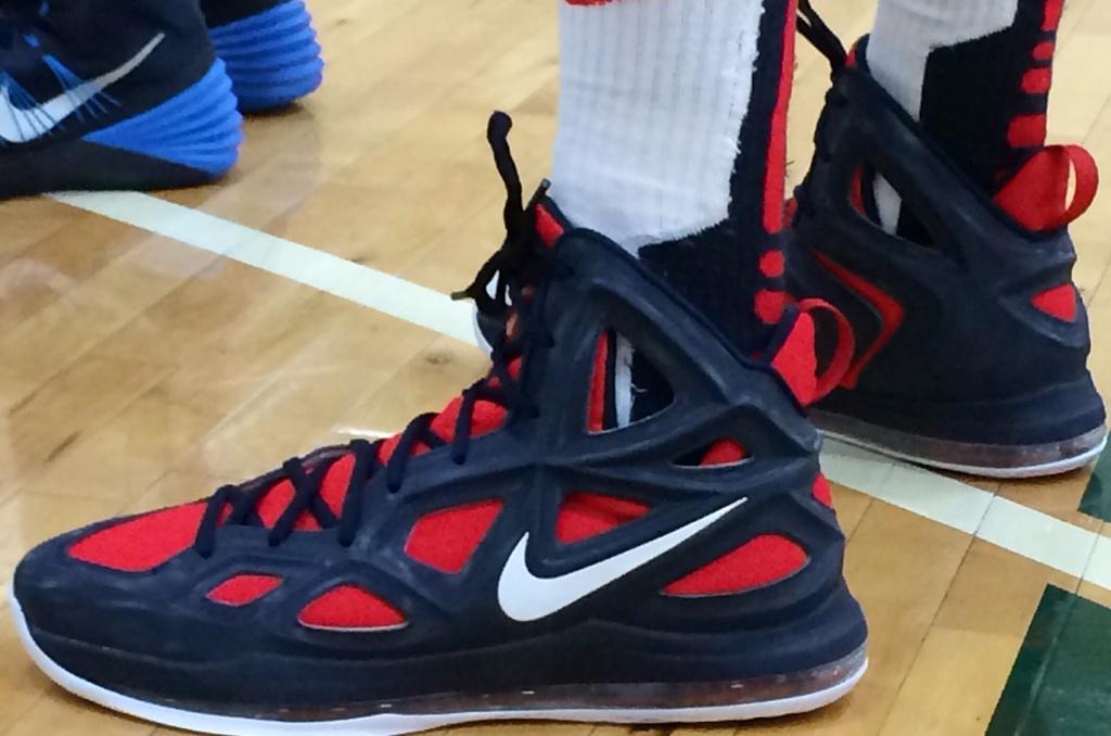 Anthony Davis wearing Nike Air Max Hyperposite 2 USA Away