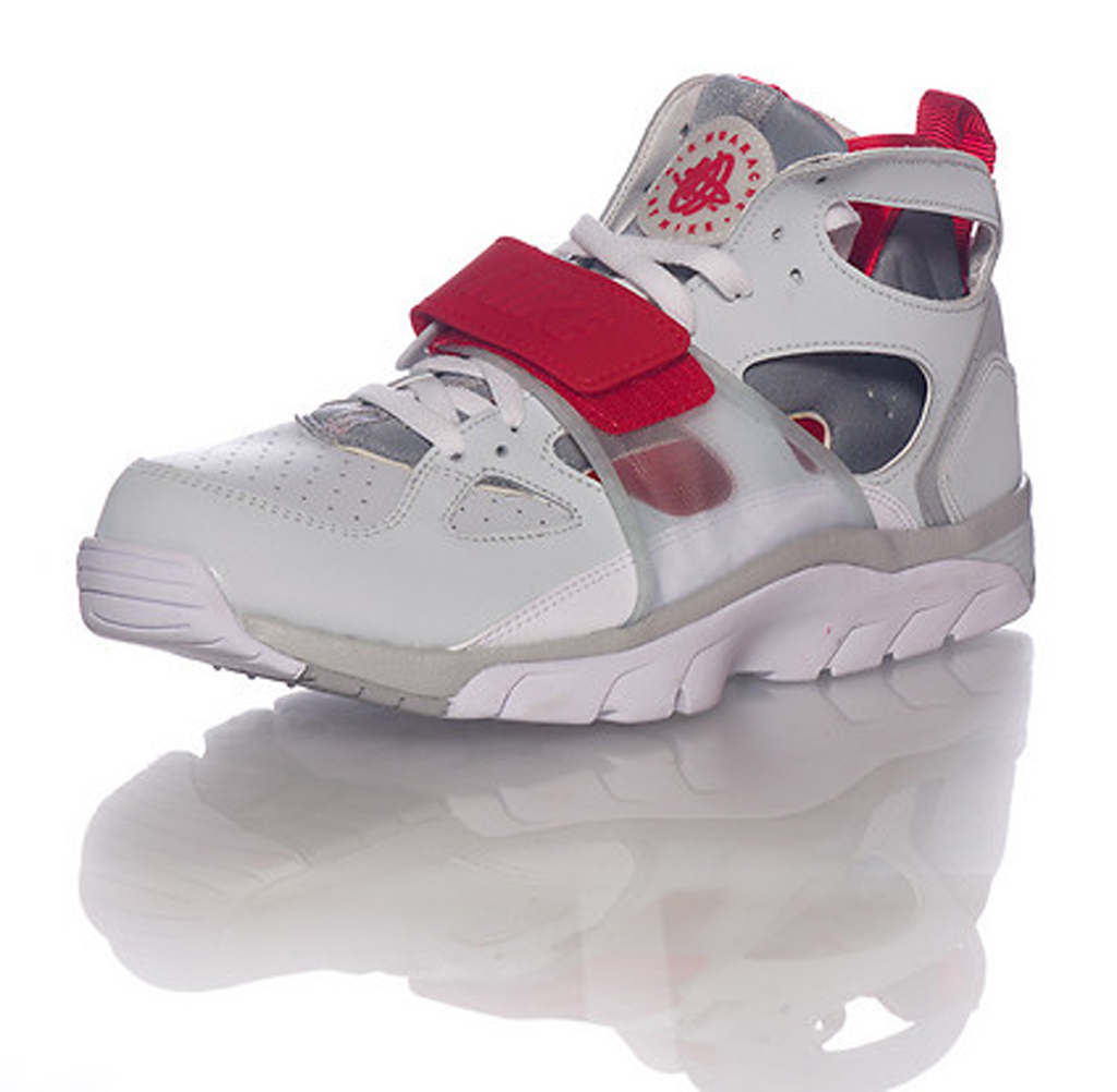 nike huarache with strap