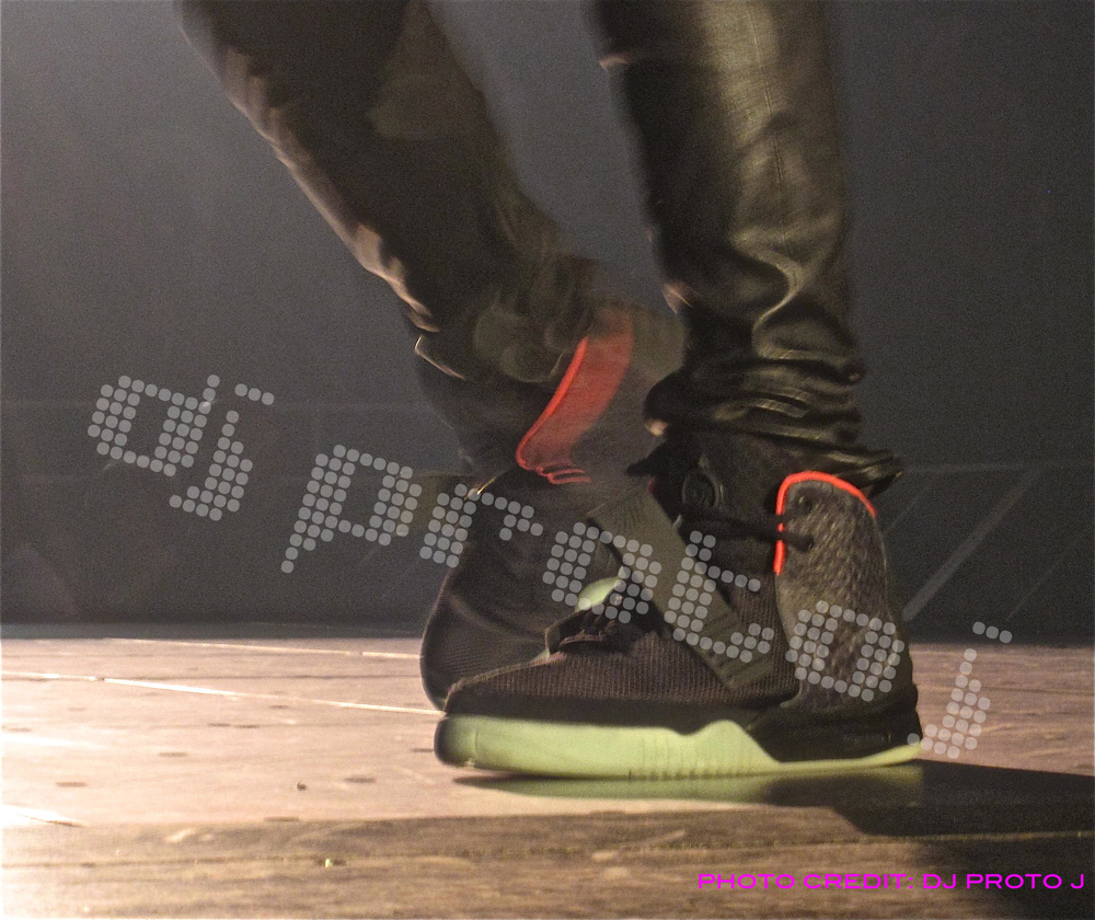 Nike Air Yeezy 2 Black/Pink - A Closer Look