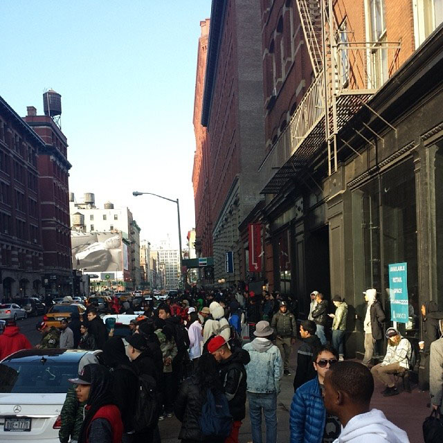 Supreme x Nike Air Foamposite One Line