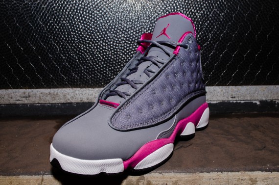 Pink and gray shop jordans retro 13