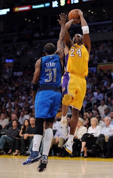 SC NBA Sneaker Watch - 4.1.2011 | Complex