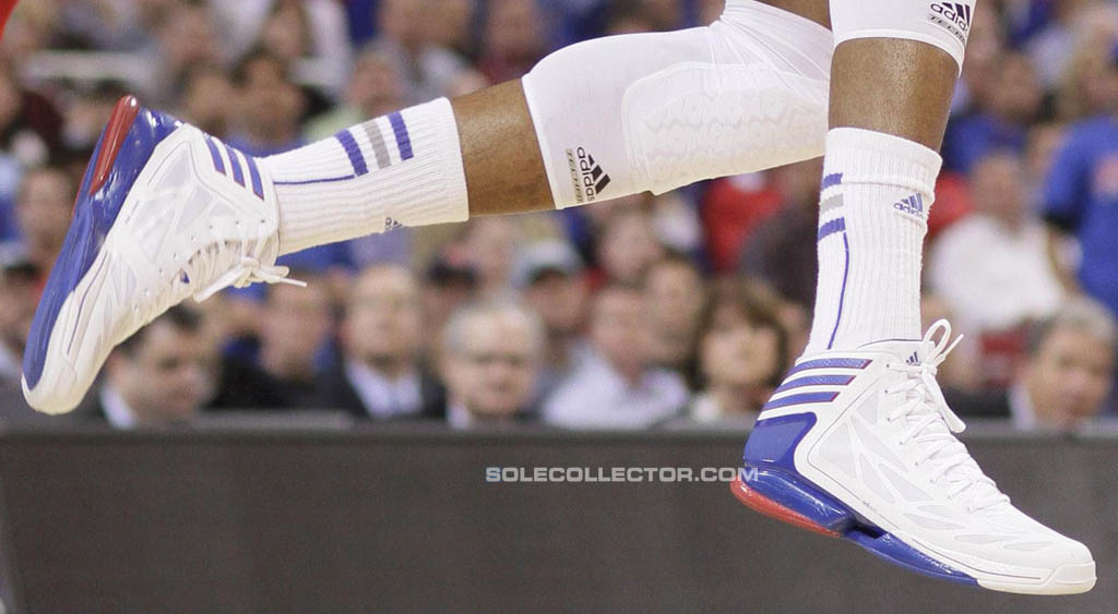 kansas jayhawks basketball shoes