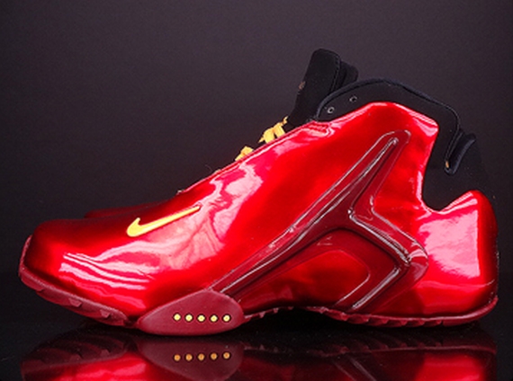 nike hyperflight red