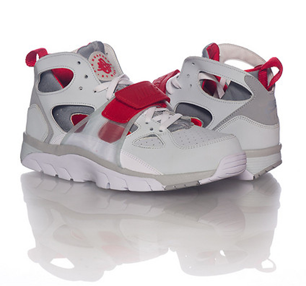 nike high top huarache with strap