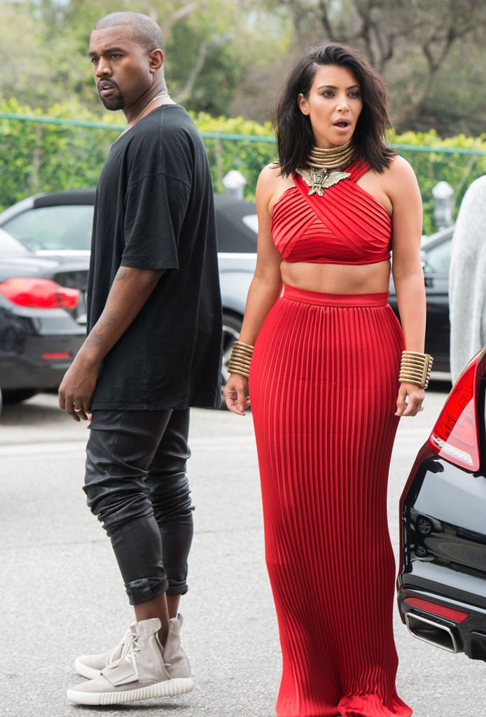 Kanye West wearing adidas Yeezy Boost Grey (22)