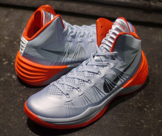 hyperdunk 2013 orange